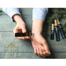 Load image into Gallery viewer, Premium Roll-on Parfum Oil No. 017